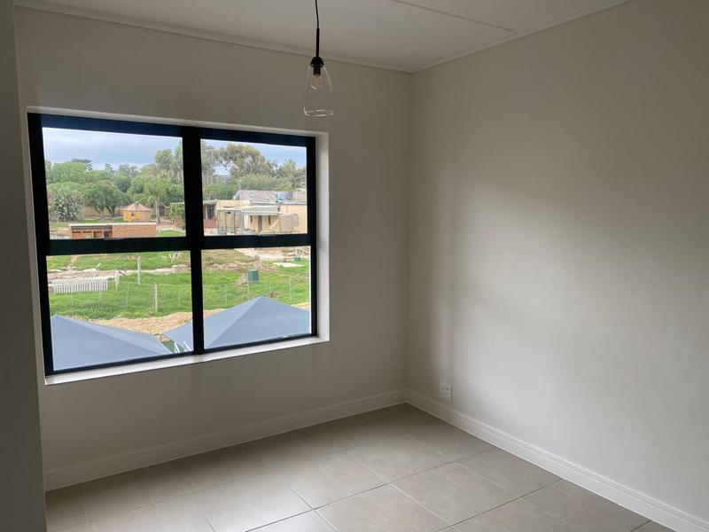 To Let 1 Bedroom Property for Rent in Richwood Western Cape